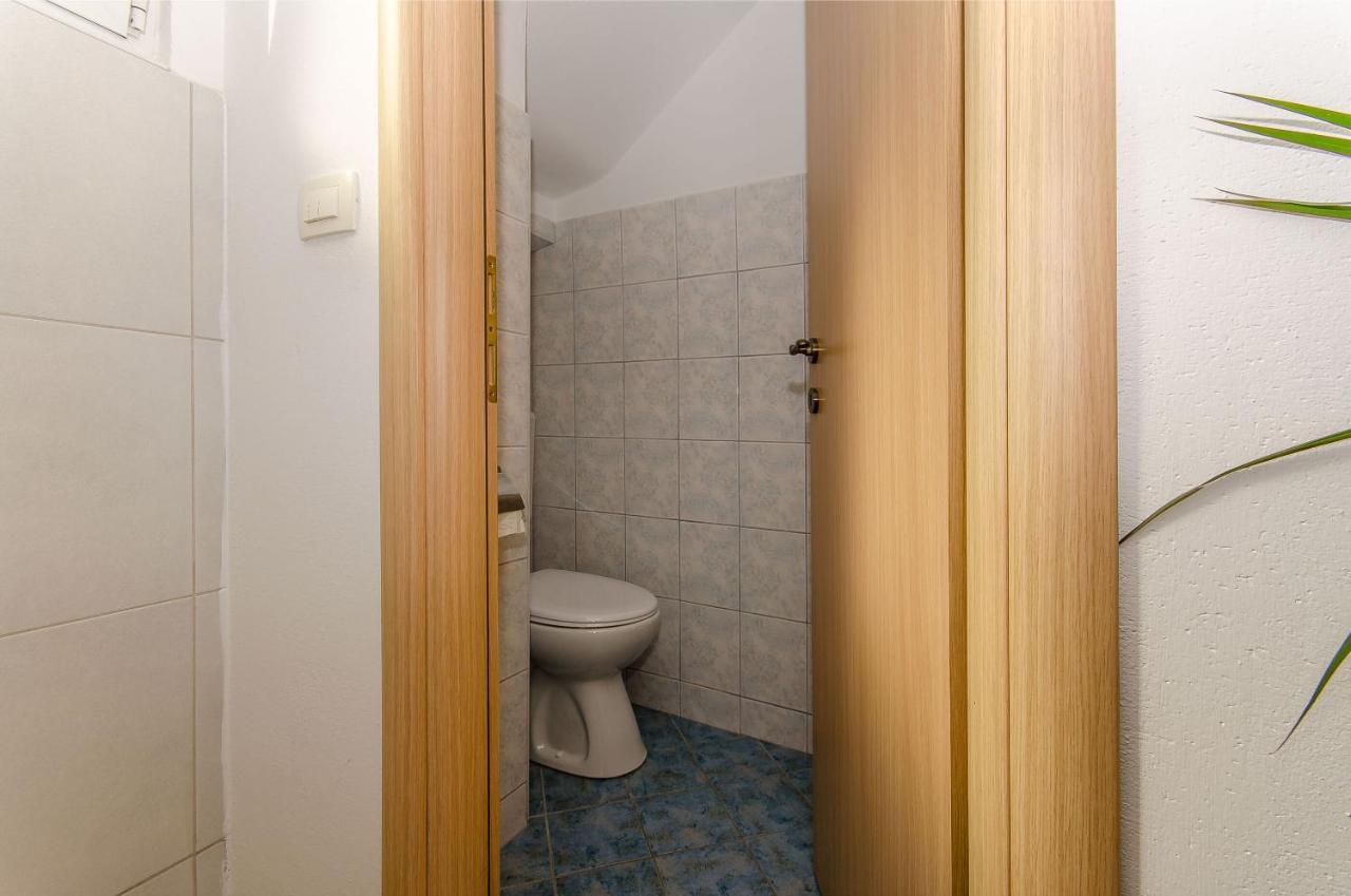 Apartment Ane สปลิท ภายนอก รูปภาพ